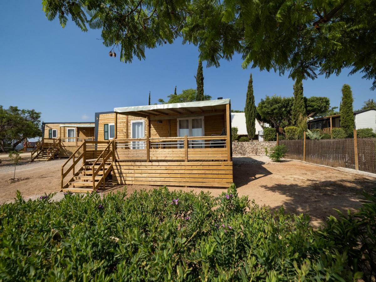 Cálig Camping L'Orangeraie מראה חיצוני תמונה