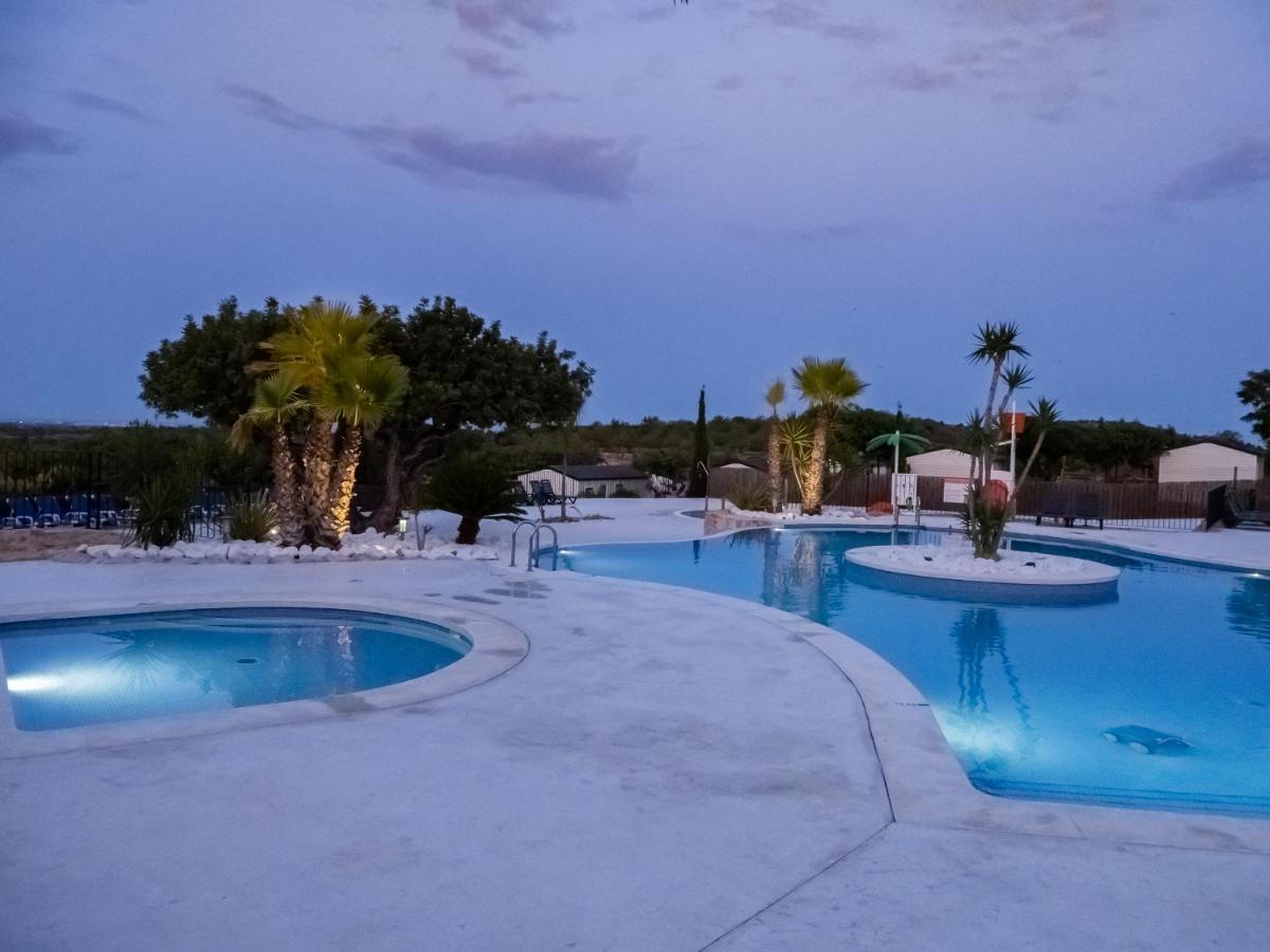 Cálig Camping L'Orangeraie מראה חיצוני תמונה